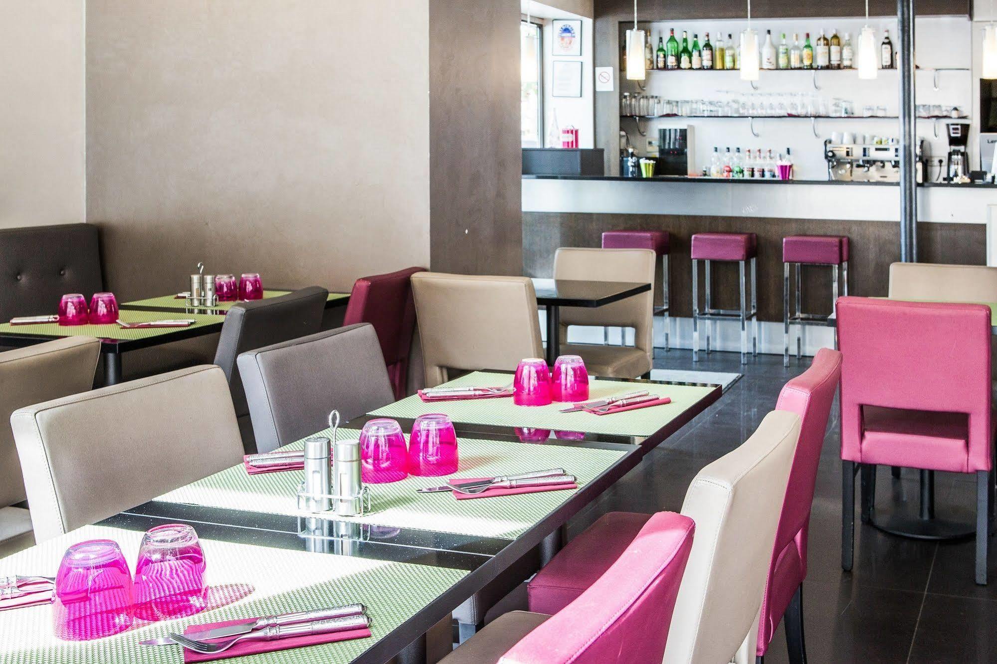 Le Figuier Hotel Ivry-sur-Seine Eksteriør billede